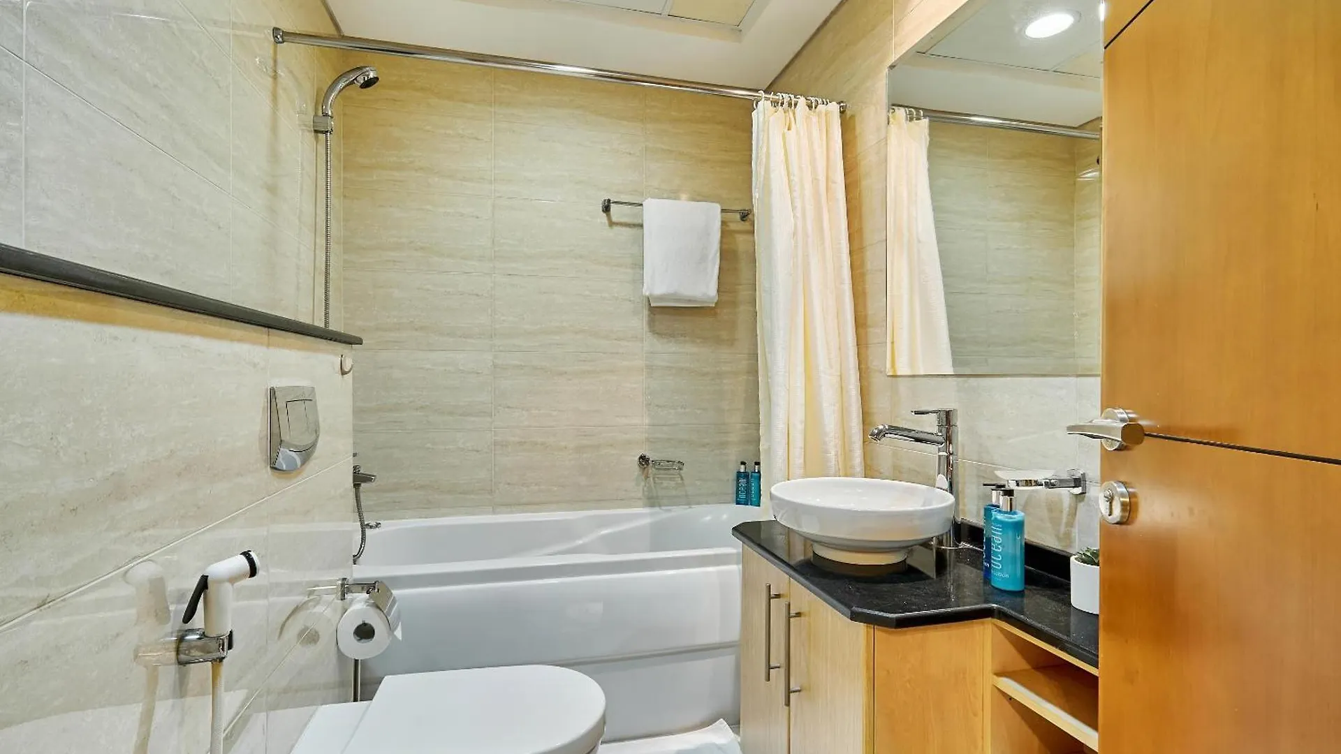 Bnbmehomes - Ocean Heights دبي الإمارات العربية المتحدة